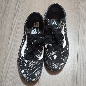 Vans Snoopy Black Graphic Lace-Up Skate Sneakers
